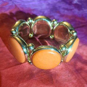 Amber-Cabochon Gold Stretch Bracelet